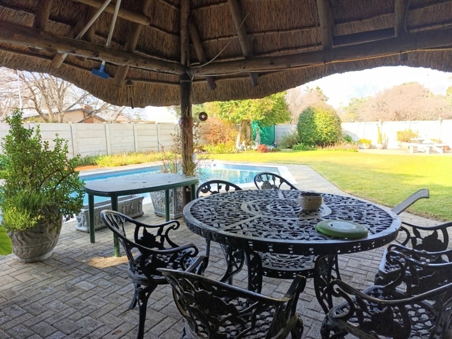 4 Bedroom Property for Sale in Fichardt Park Free State